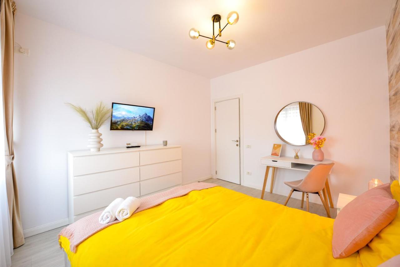 Sofia Cozy Apartment - Underground Private Parking Bucarest Exterior foto