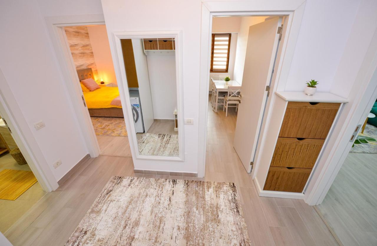 Sofia Cozy Apartment - Underground Private Parking Bucarest Exterior foto