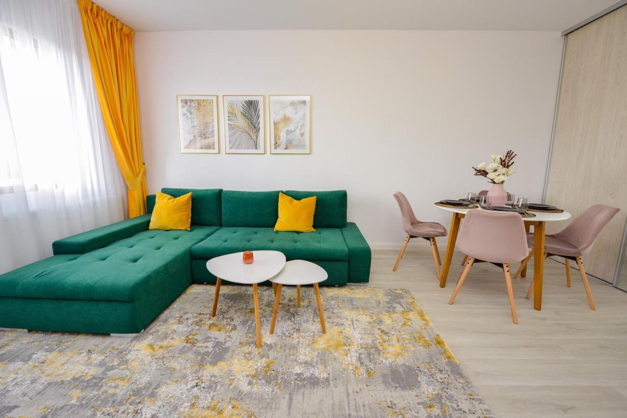 Sofia Cozy Apartment - Underground Private Parking Bucarest Exterior foto